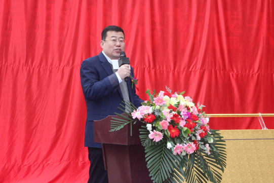 08、总经理温俊杰致开幕词.jpg